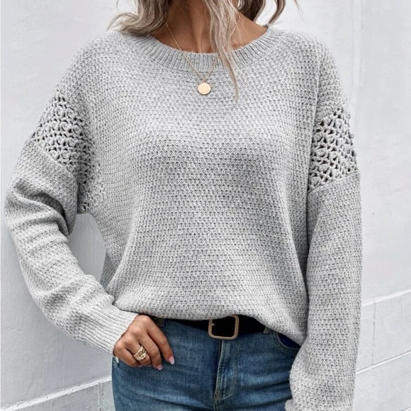 New grey knit long sleeve sweater - Picture 5 of 7